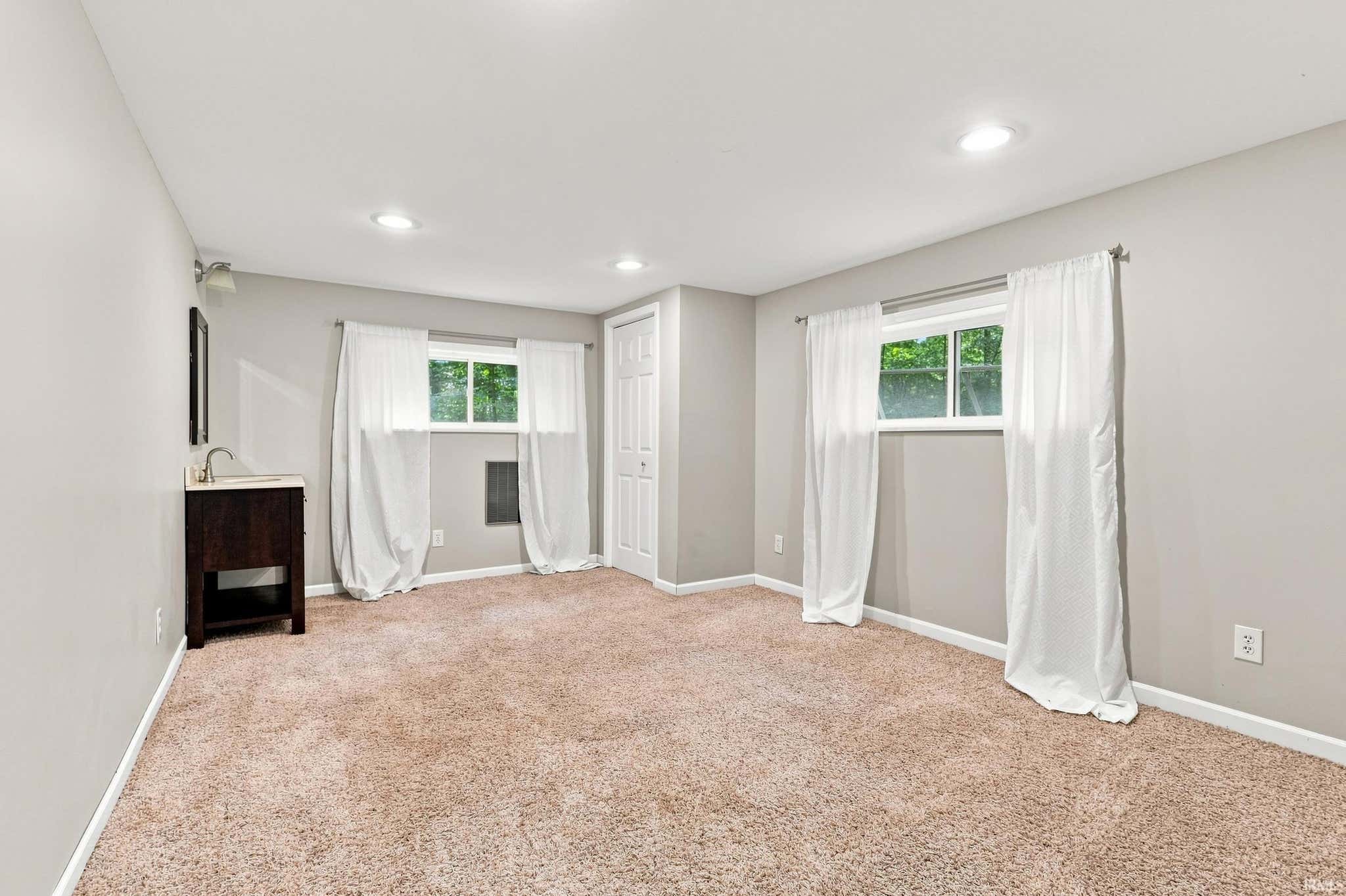 Image of 3529 Rosewood Drive